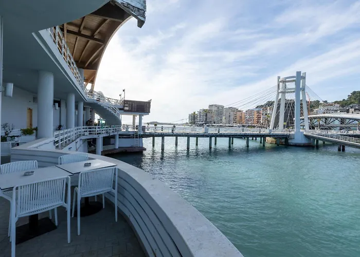 Ventus Harbor Hotel